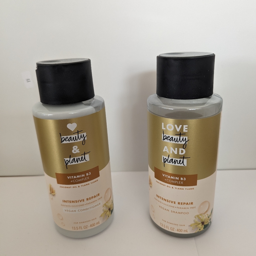 Love Beauty and Planet Coconut Oil & Ylang Ylang Shampoo and Conditioner Set